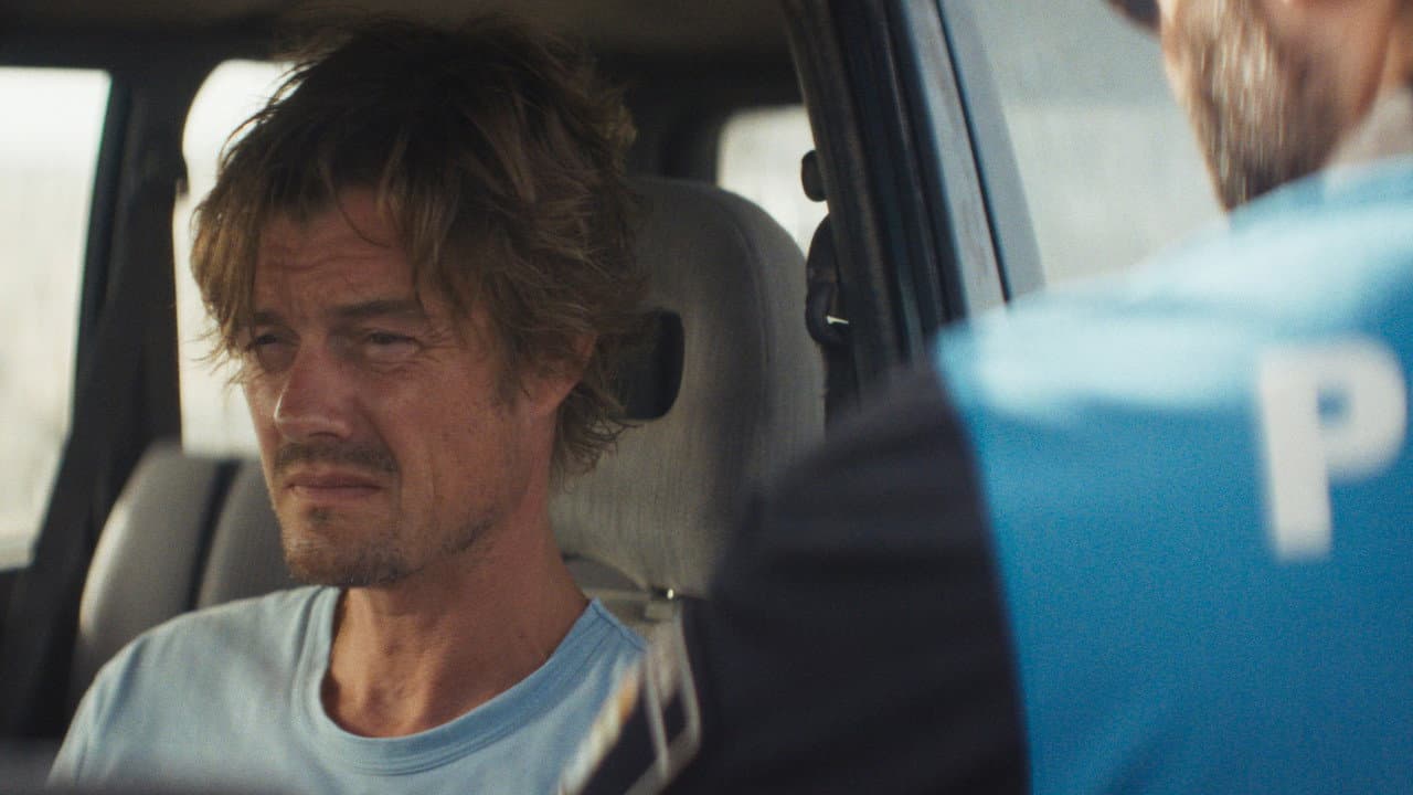 Islands still 8