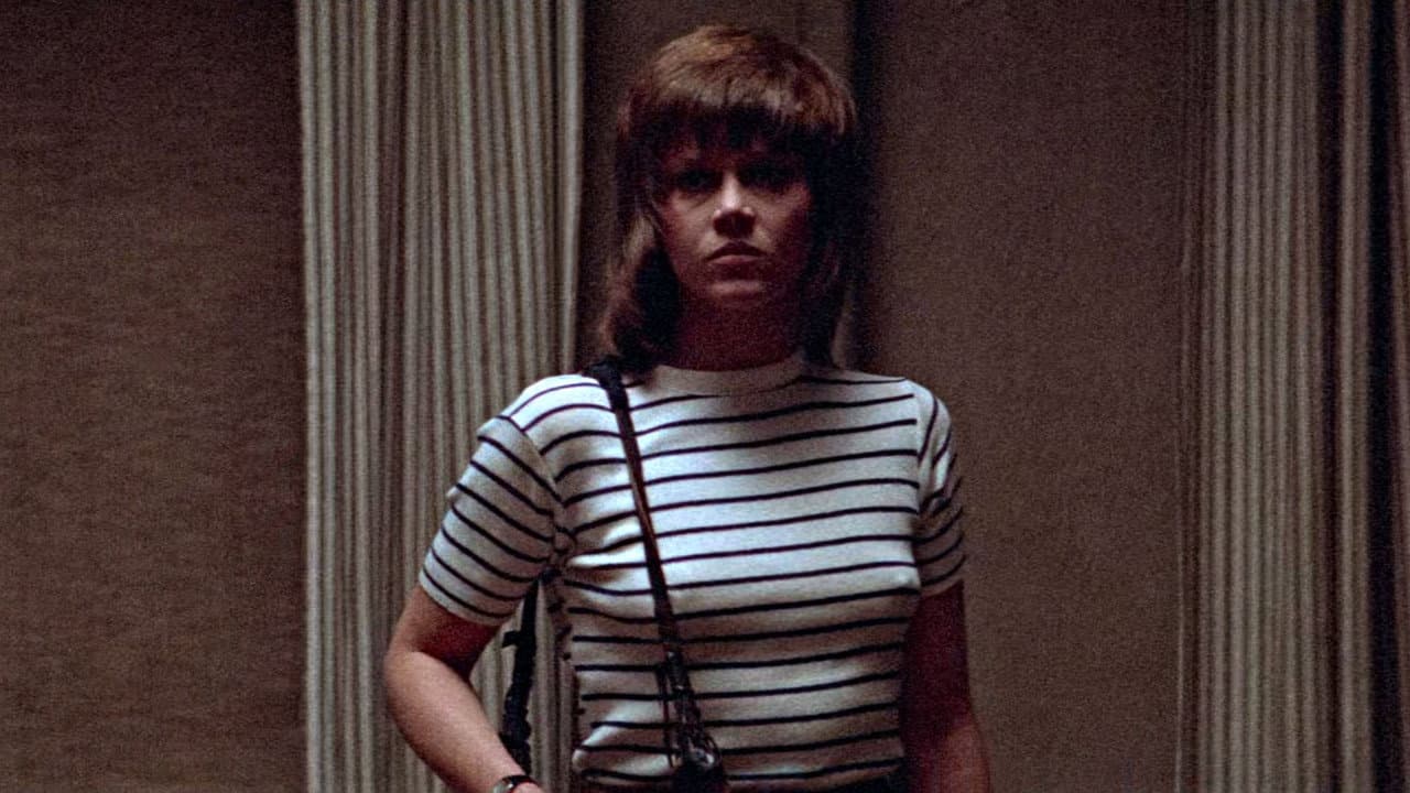 Klute still 8