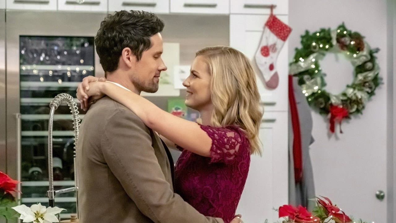 A Godwink Christmas: Meant For Love still 4