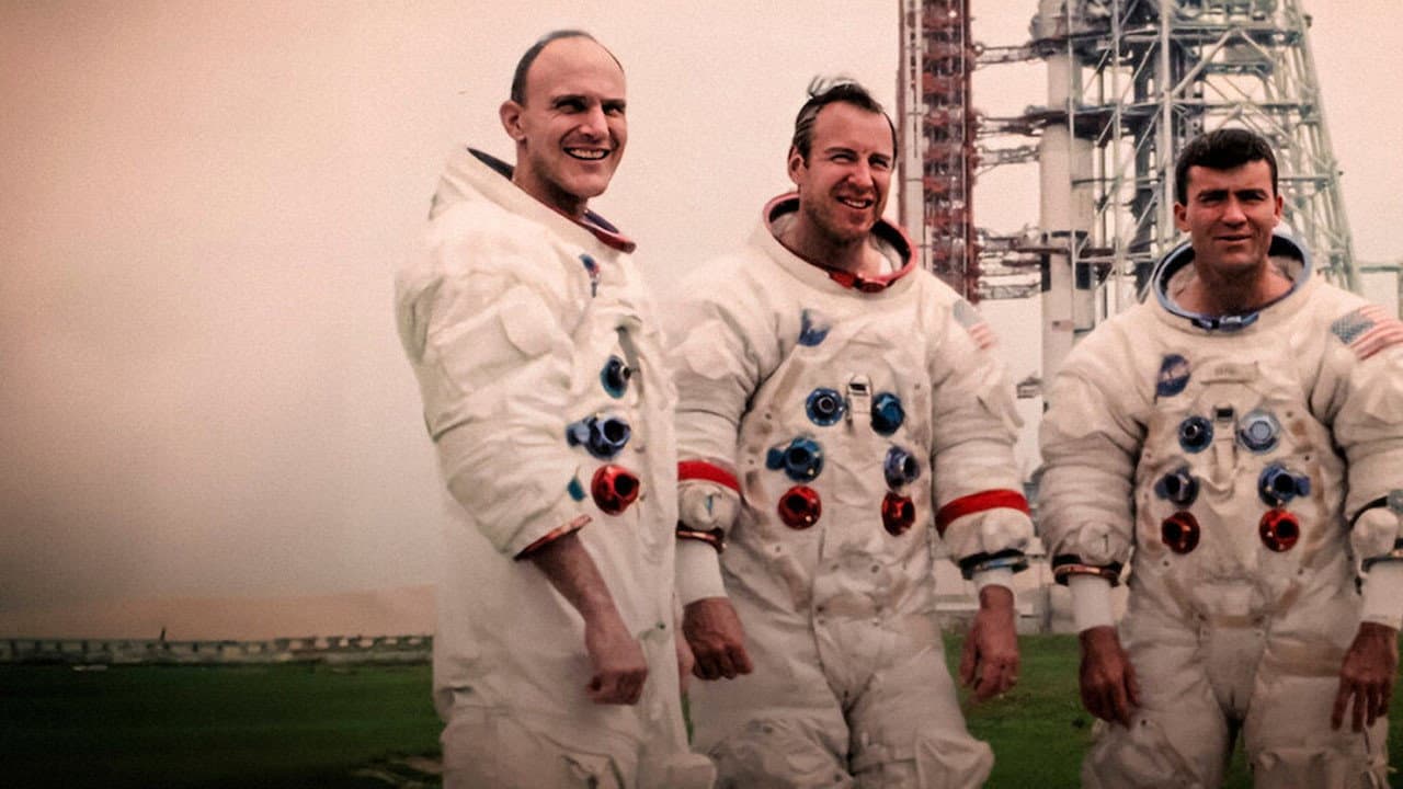 Apollo 13: Survival still 6