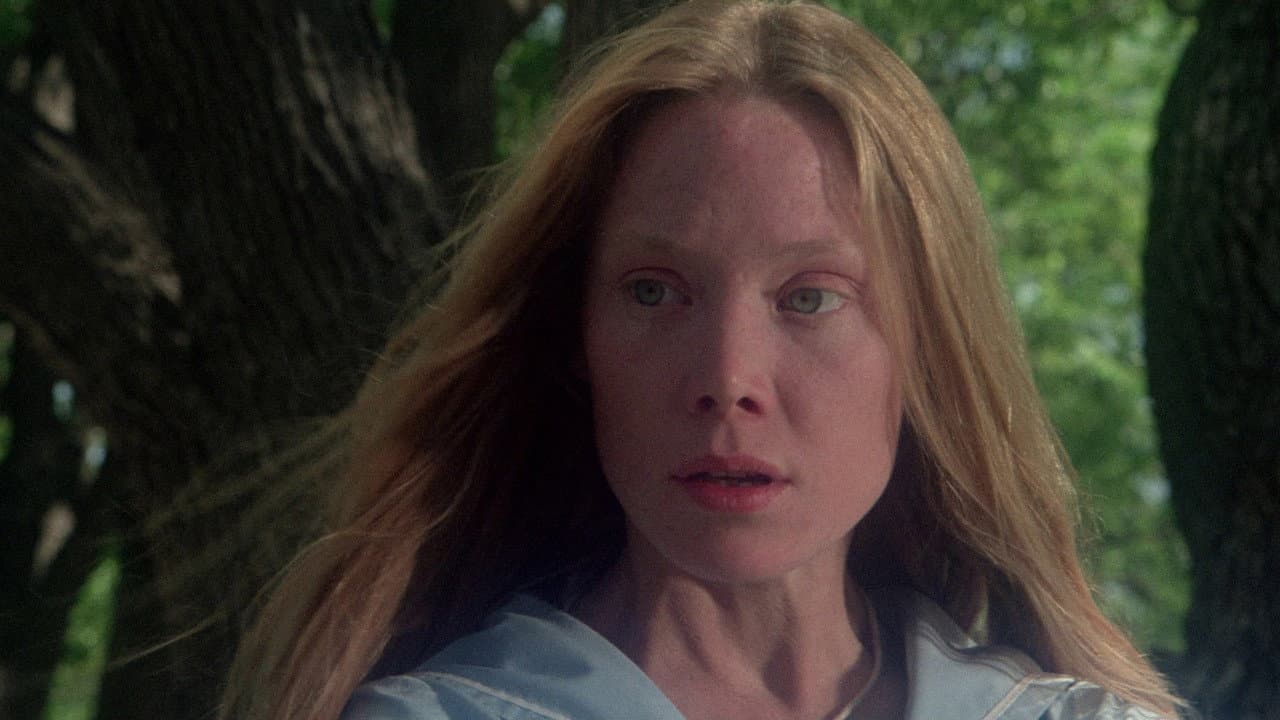 Carrie: Latest News, Updates & Cast Info still 6