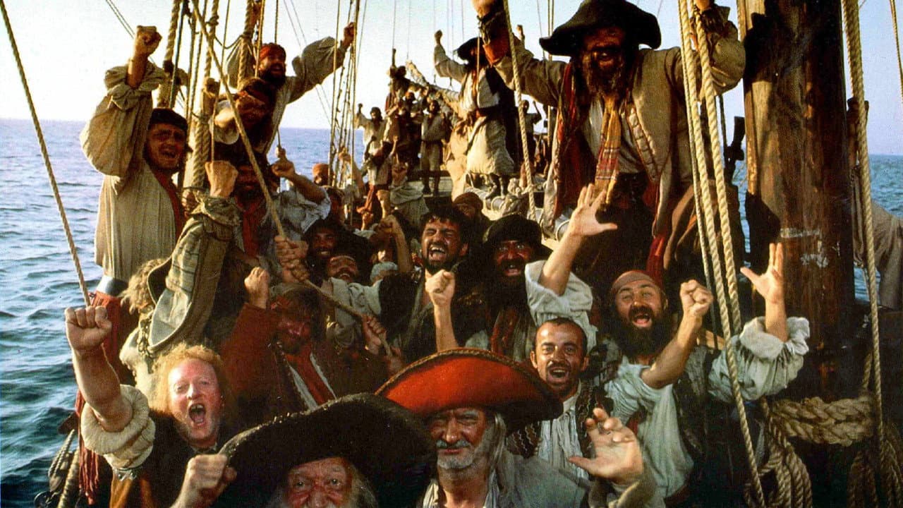 Pirates still 5
