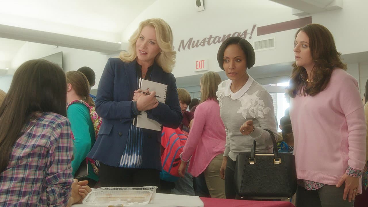 Bad Moms still 8