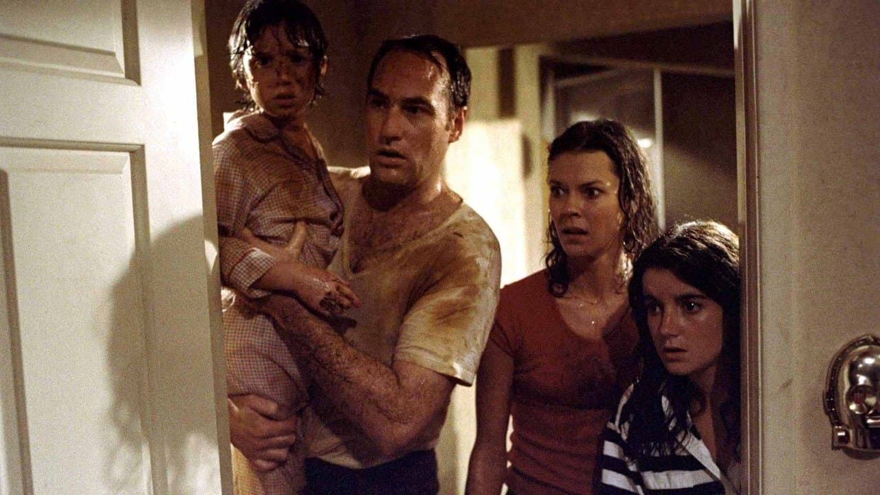 Poltergeist still 2