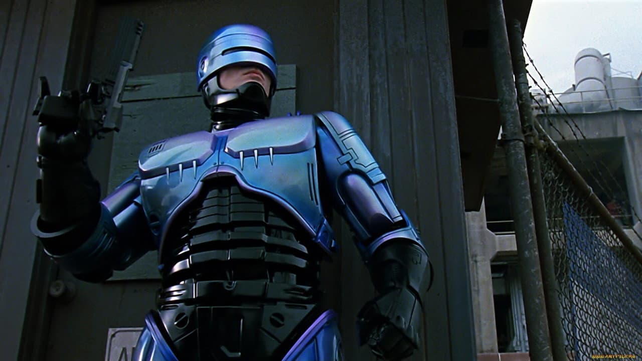 RoboCop still 7