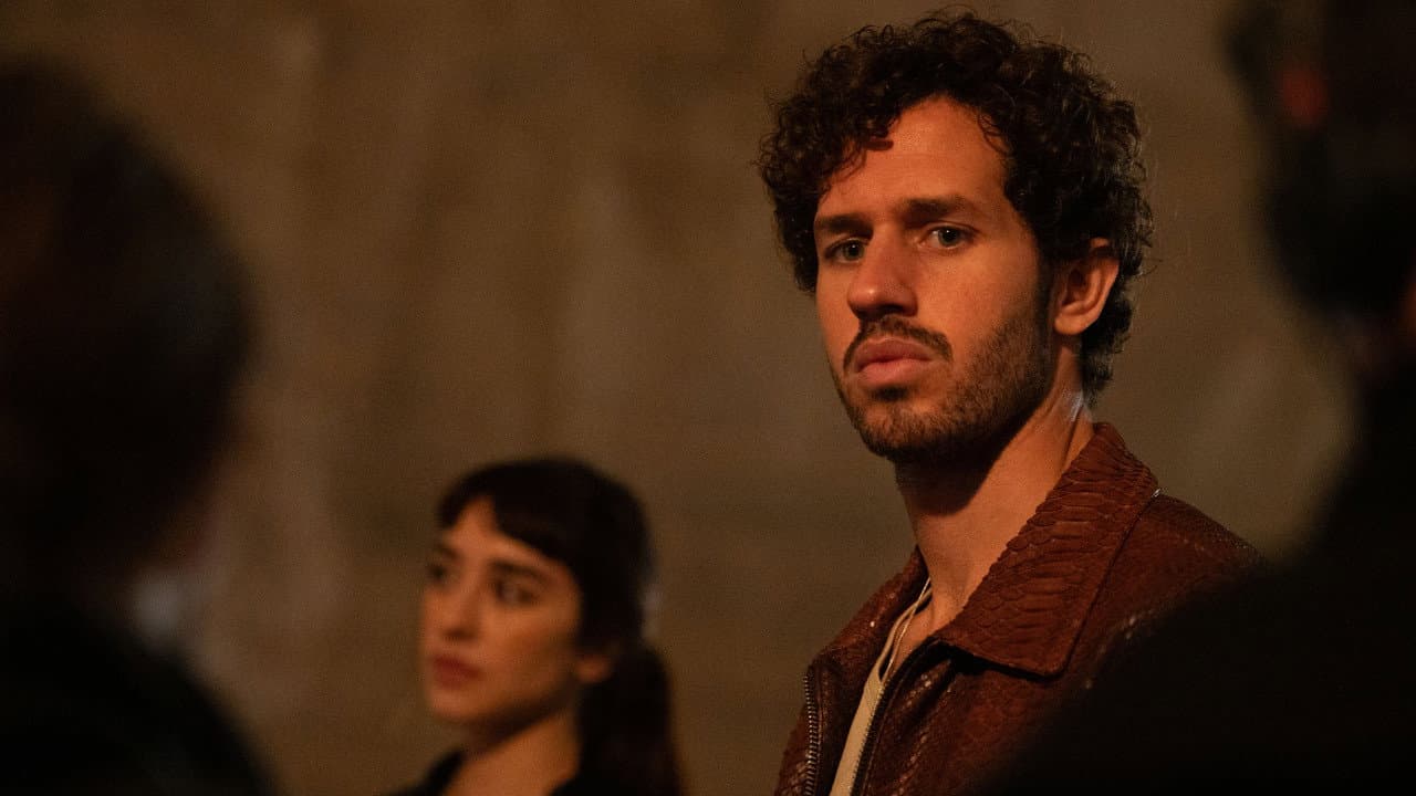 Masterplan Review: Tucci's Breezy Heist Comedy still 6