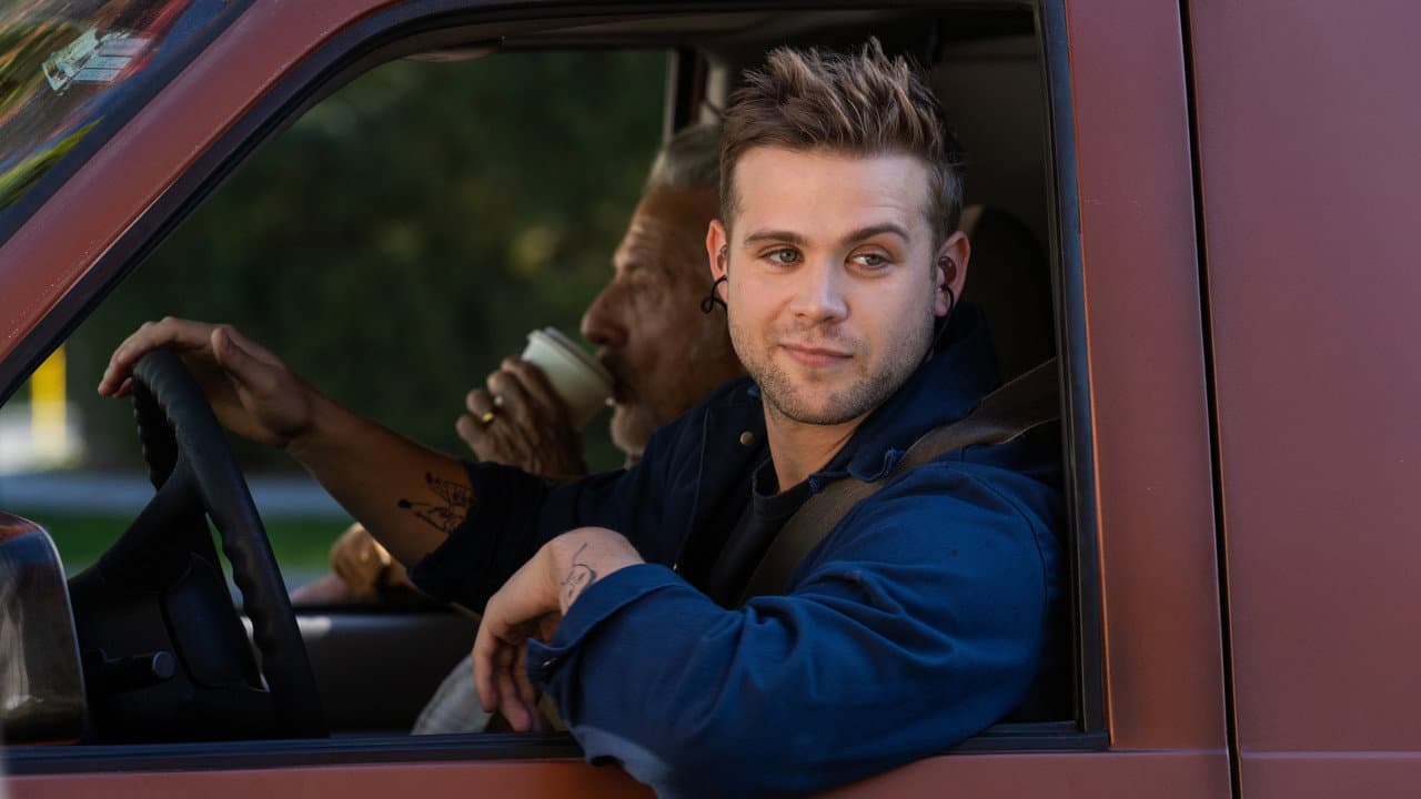 Tuner still 3