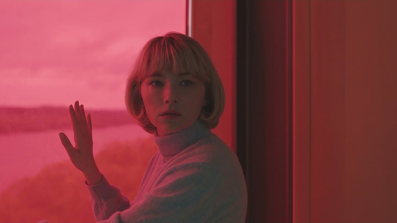 Swallow still 4