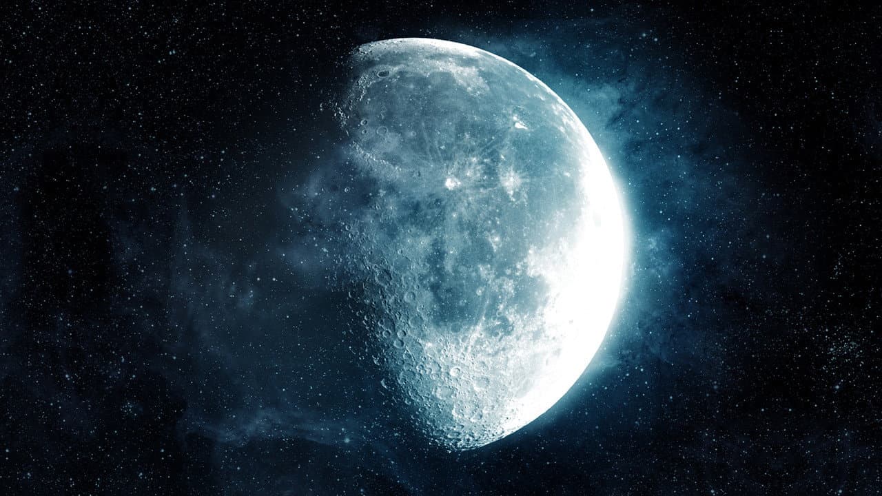 Moon still 8