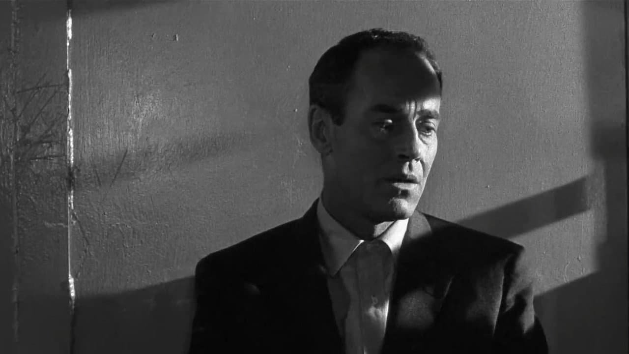 The Wrong Man still 6