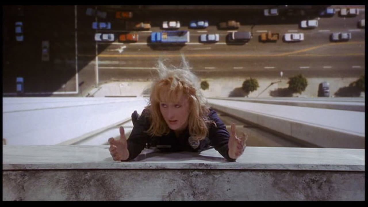 Postcards from the Edge still 4