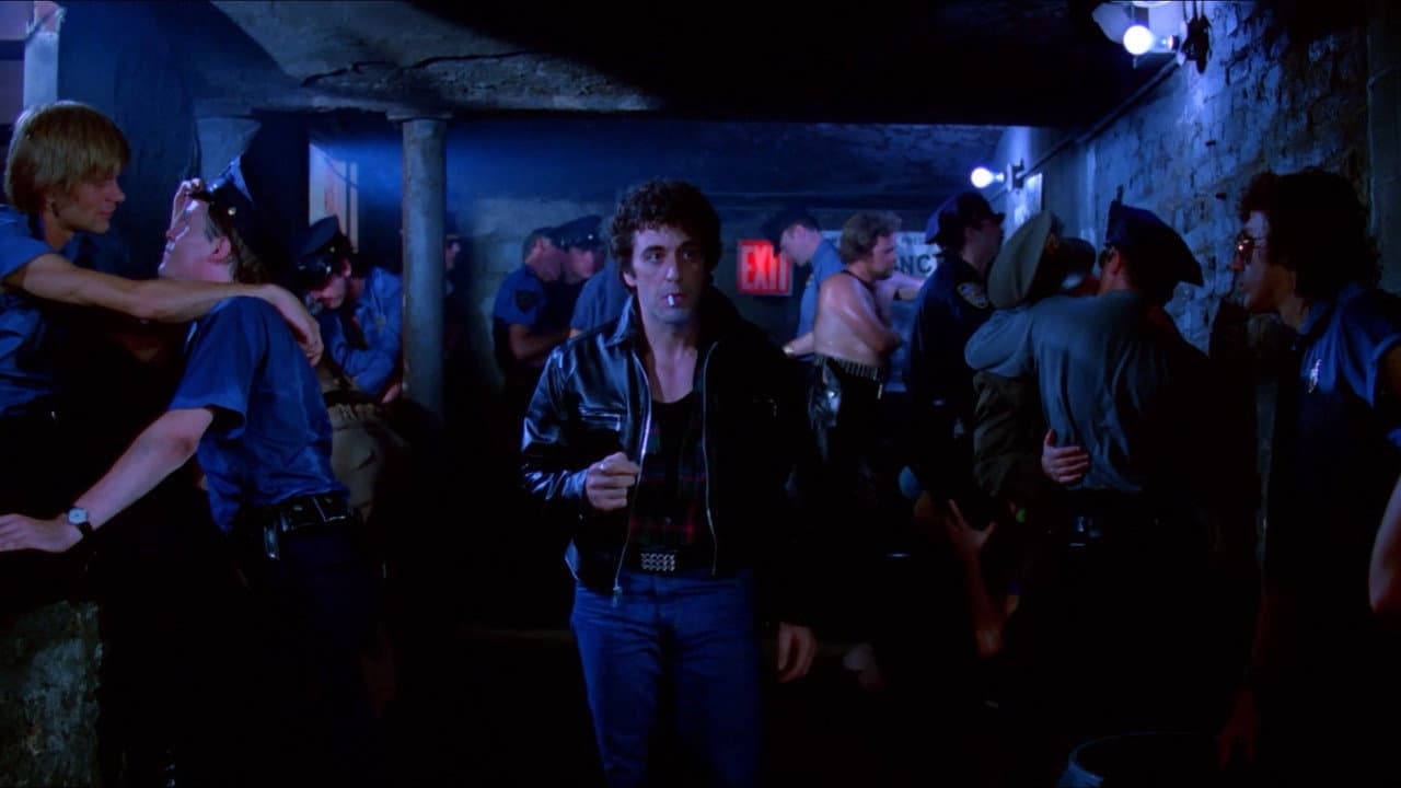 Cruising still 7