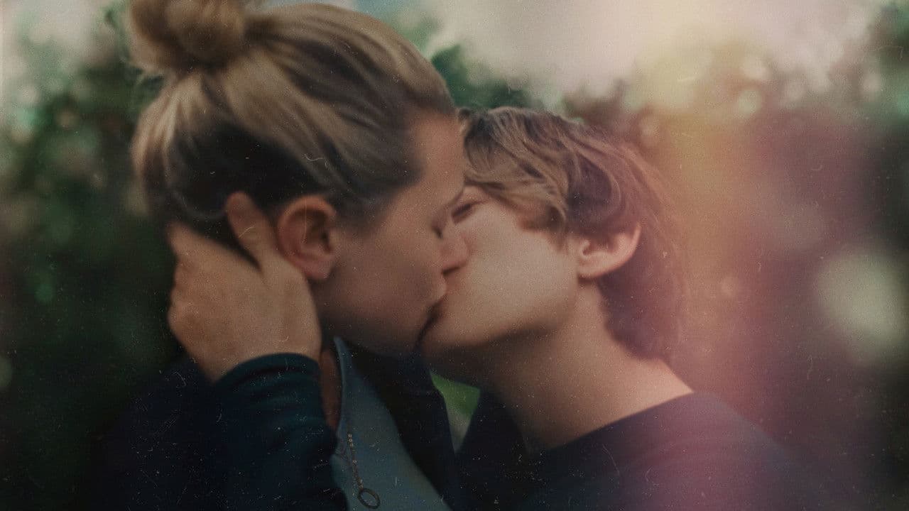 Chemical Hearts still 3