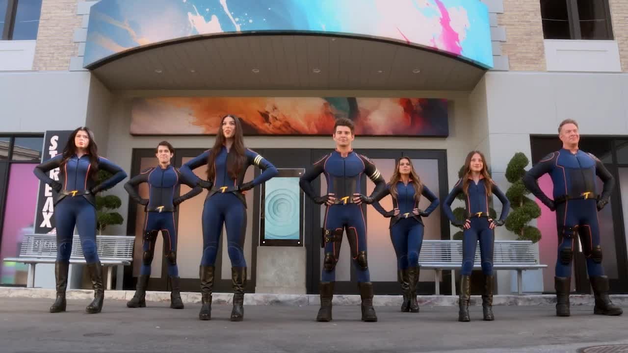 The Thundermans Return still 5