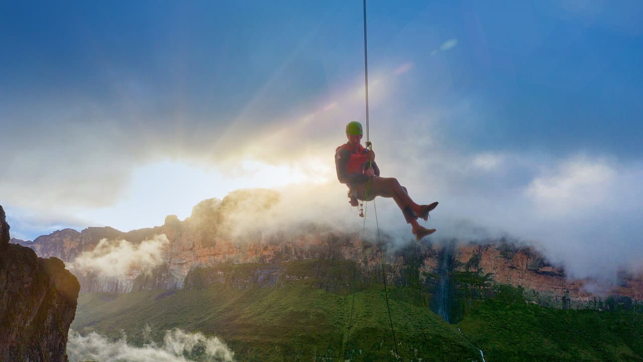 Explorer: The Last Tepui still 2