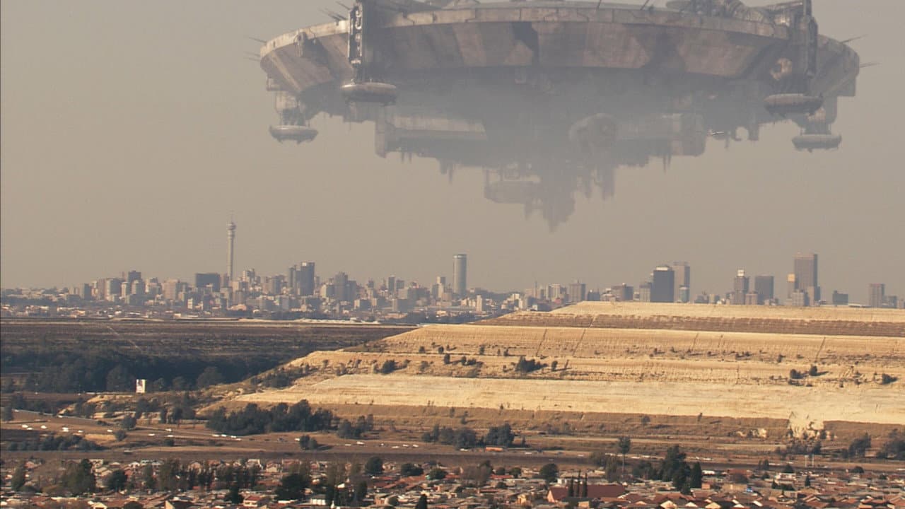 District 9 still 5