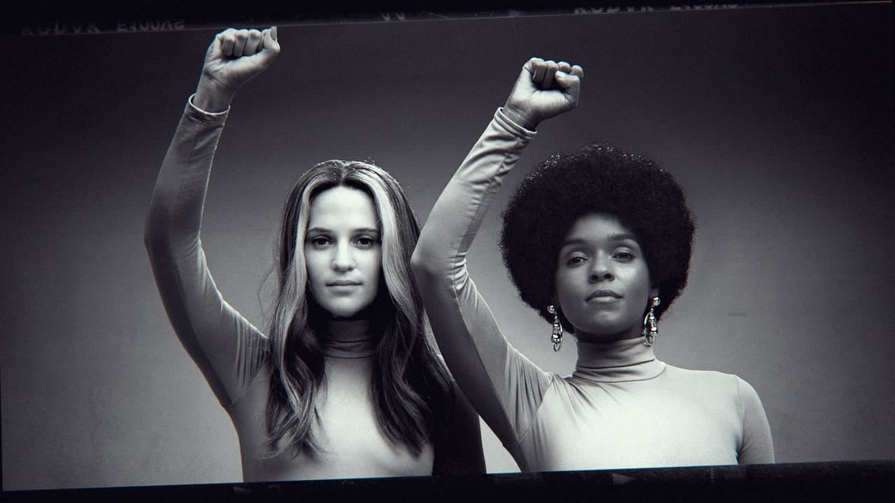 The Glorias still 6