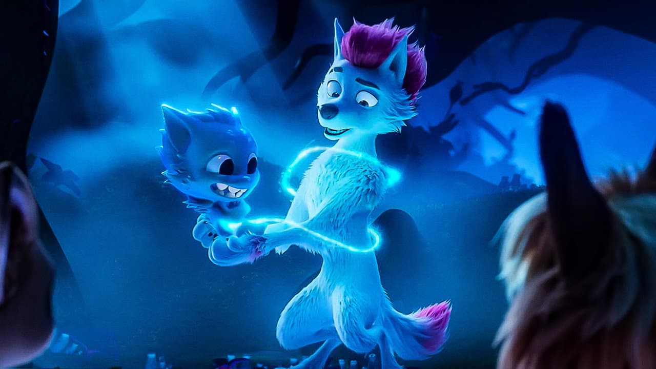 200% Wolf still 5