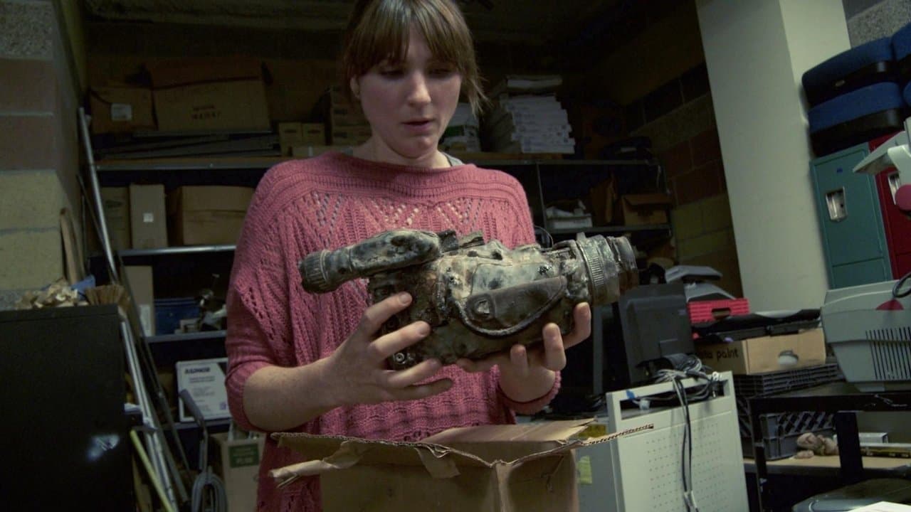 Phoenix Forgotten still 2