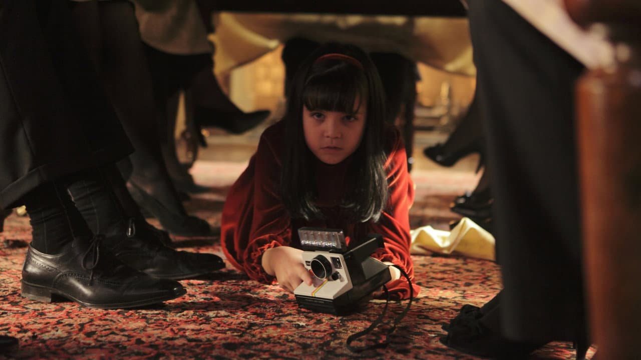 Don't Be Afraid of the Dark still 8
