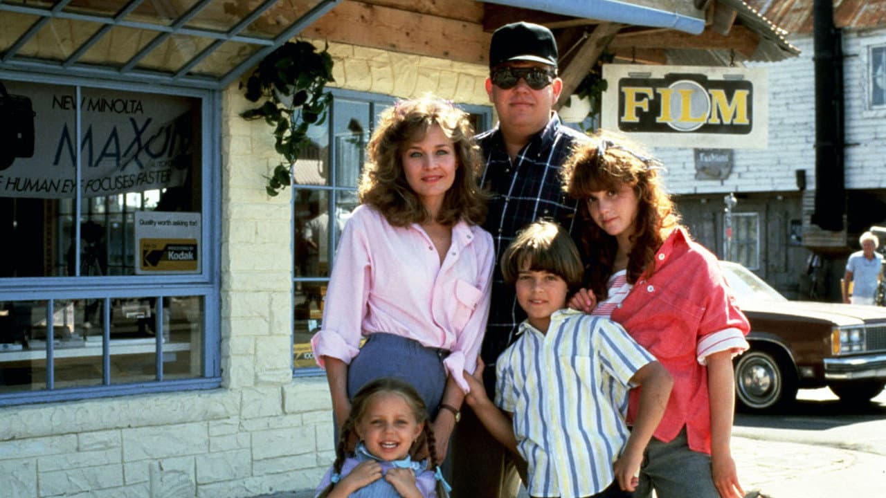 Summer Rental still 8