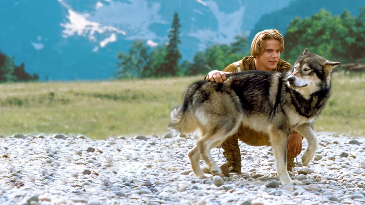 White Fang 2: Myth of the White Wolf still 3