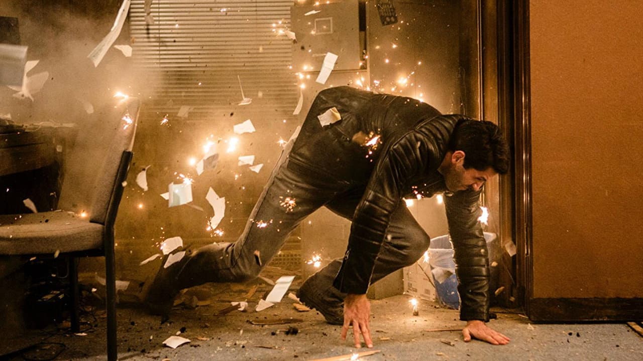 Accident Man still 3