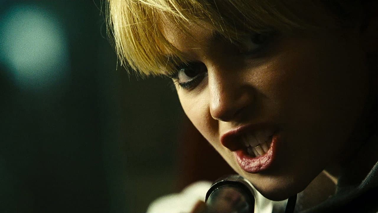 Domino still 5