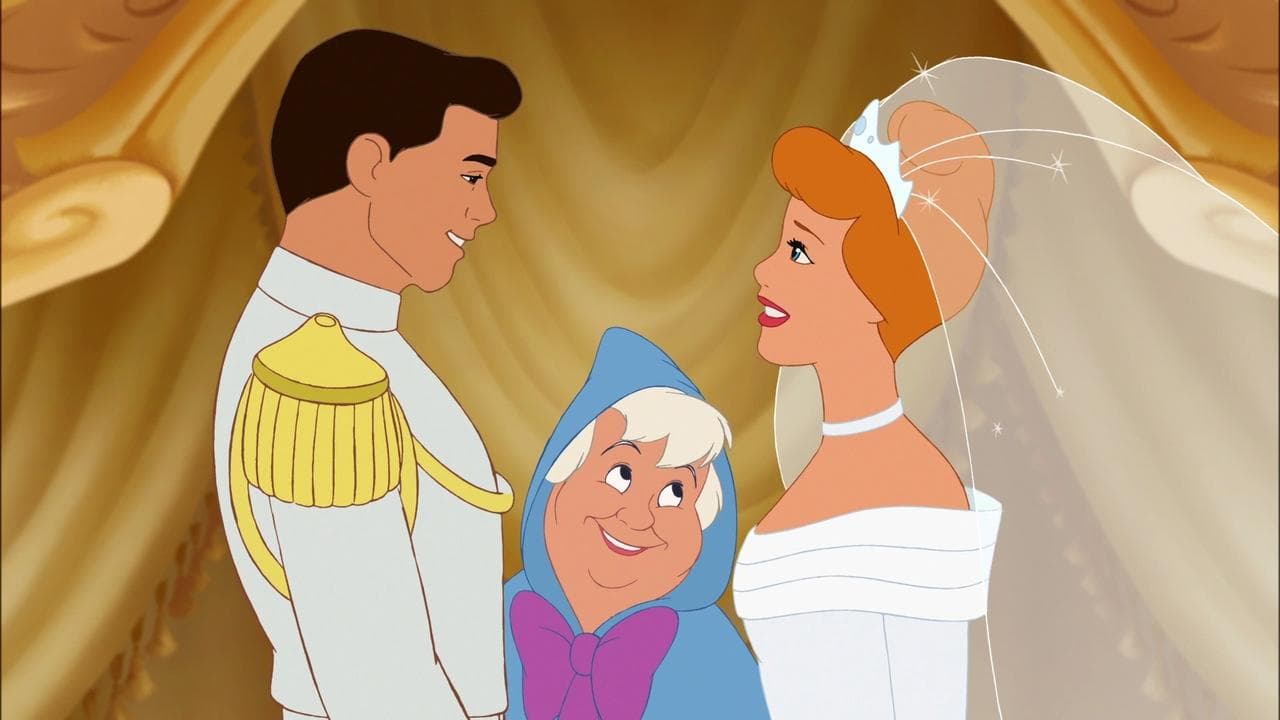 Cinderella III: A Twist in Time still 7