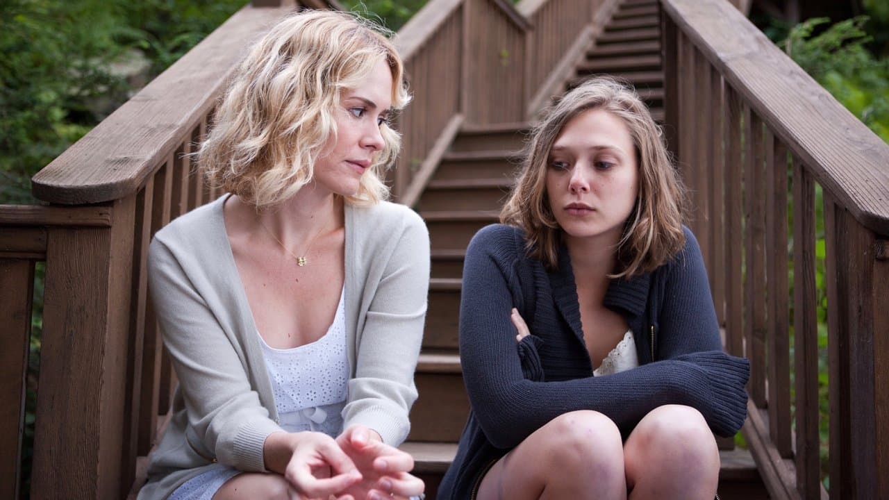 Martha Marcy May Marlene still 5