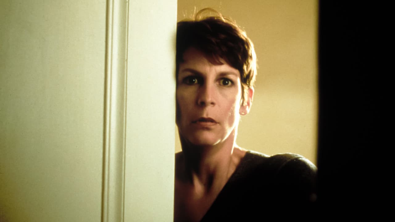 Halloween H20: 20 Years Later still 7