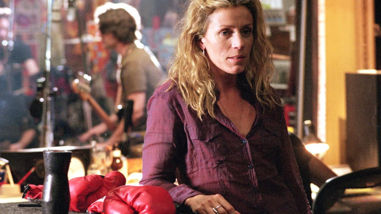 Laurel Canyon still 4