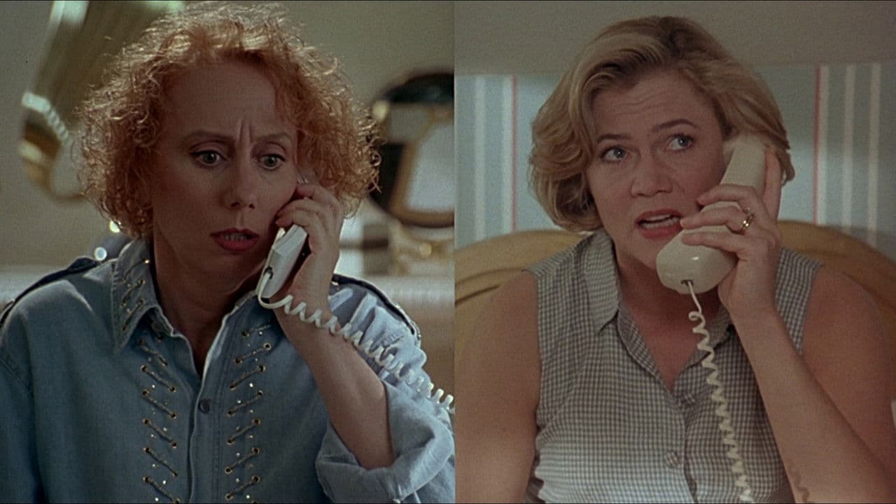 Serial Mom still 4