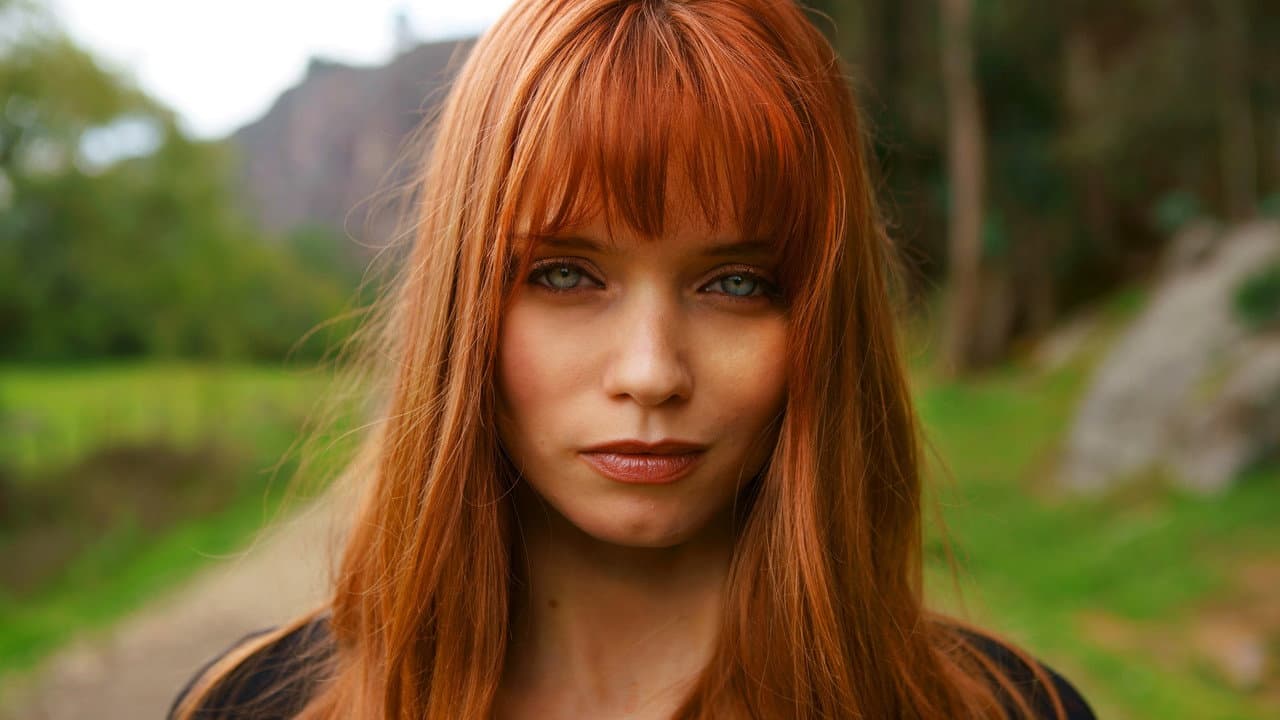 Elizabeth Harvest still 6