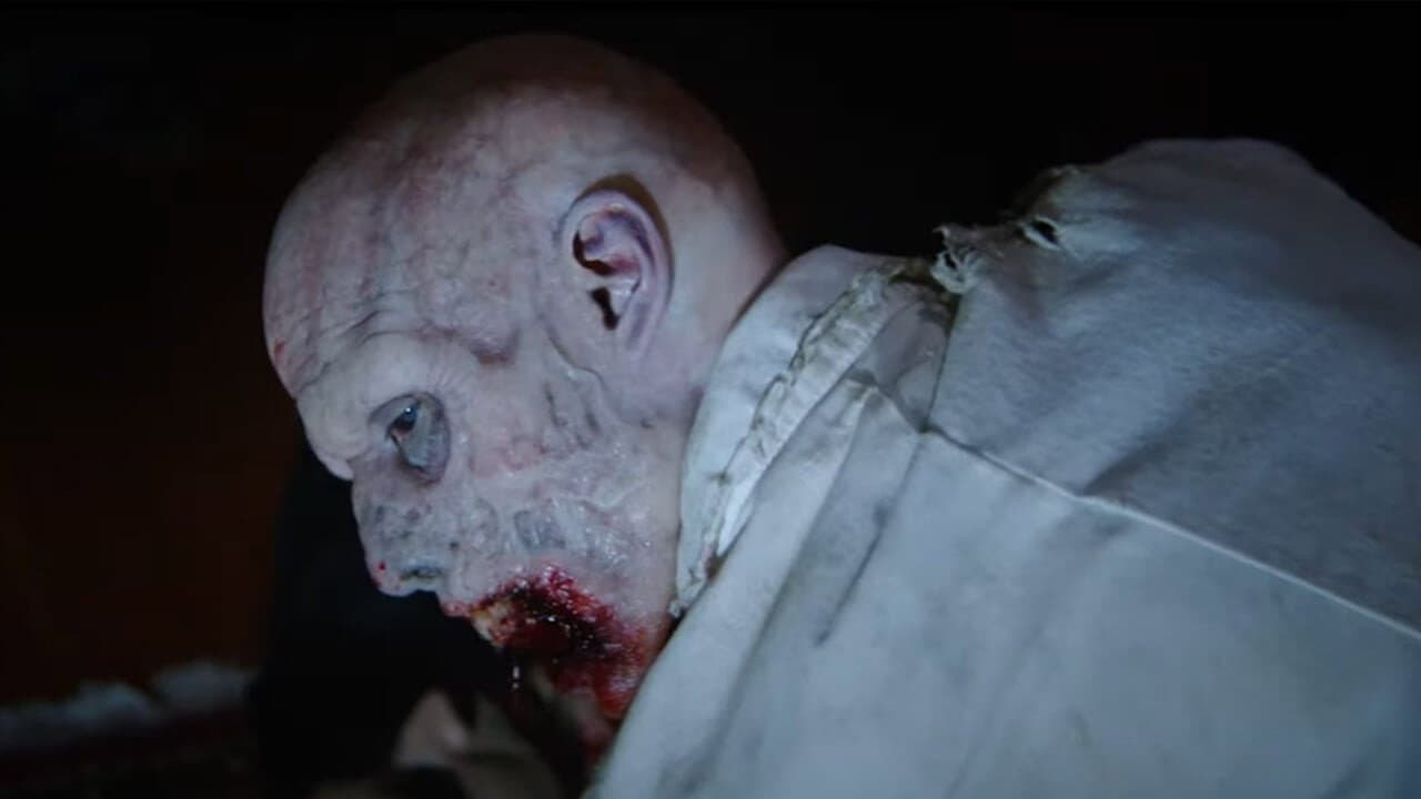 Resident Evil: Welcome to Raccoon City still 3