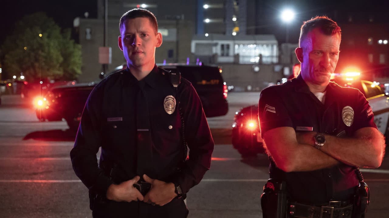 Crown Vic still 3
