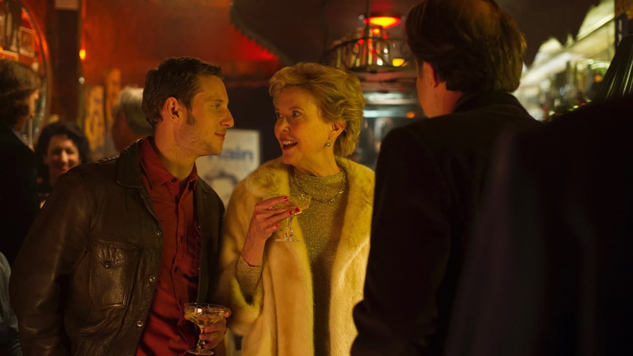 Film Stars Don't Die in Liverpool still 8