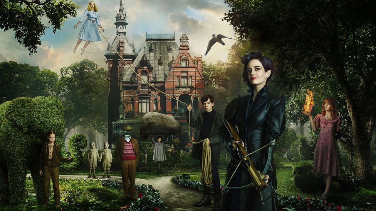 Miss Peregrine's Home for Peculiar Children still 5