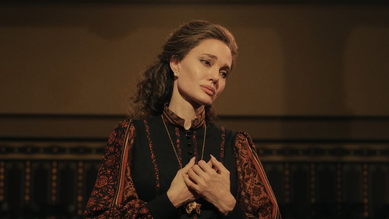 Maria still 5
