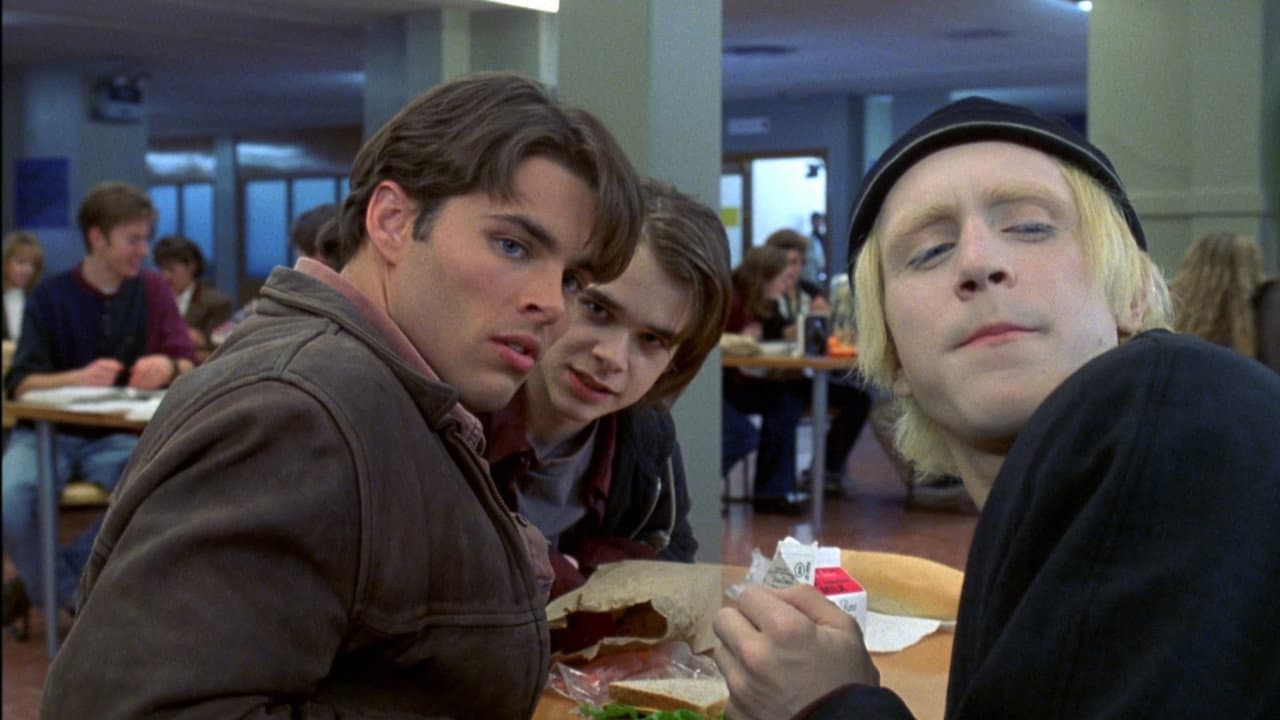 Disturbing Behavior still 8