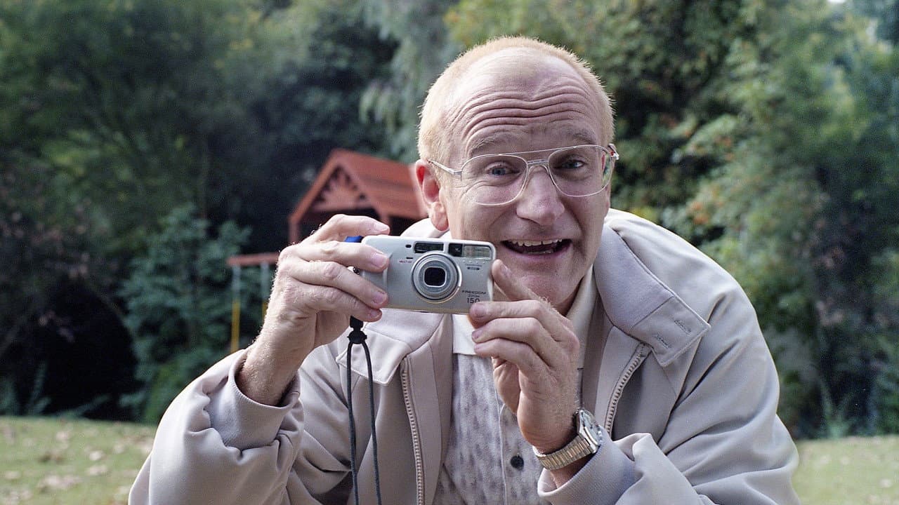 One Hour Photo still 8