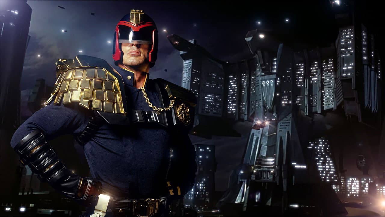 Judge Dredd still 7