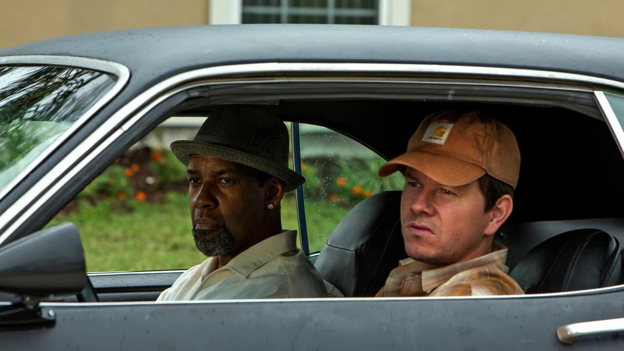 2 Guns still 8
