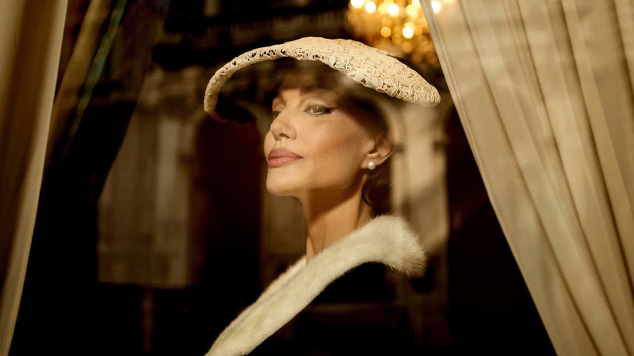 Maria still 7