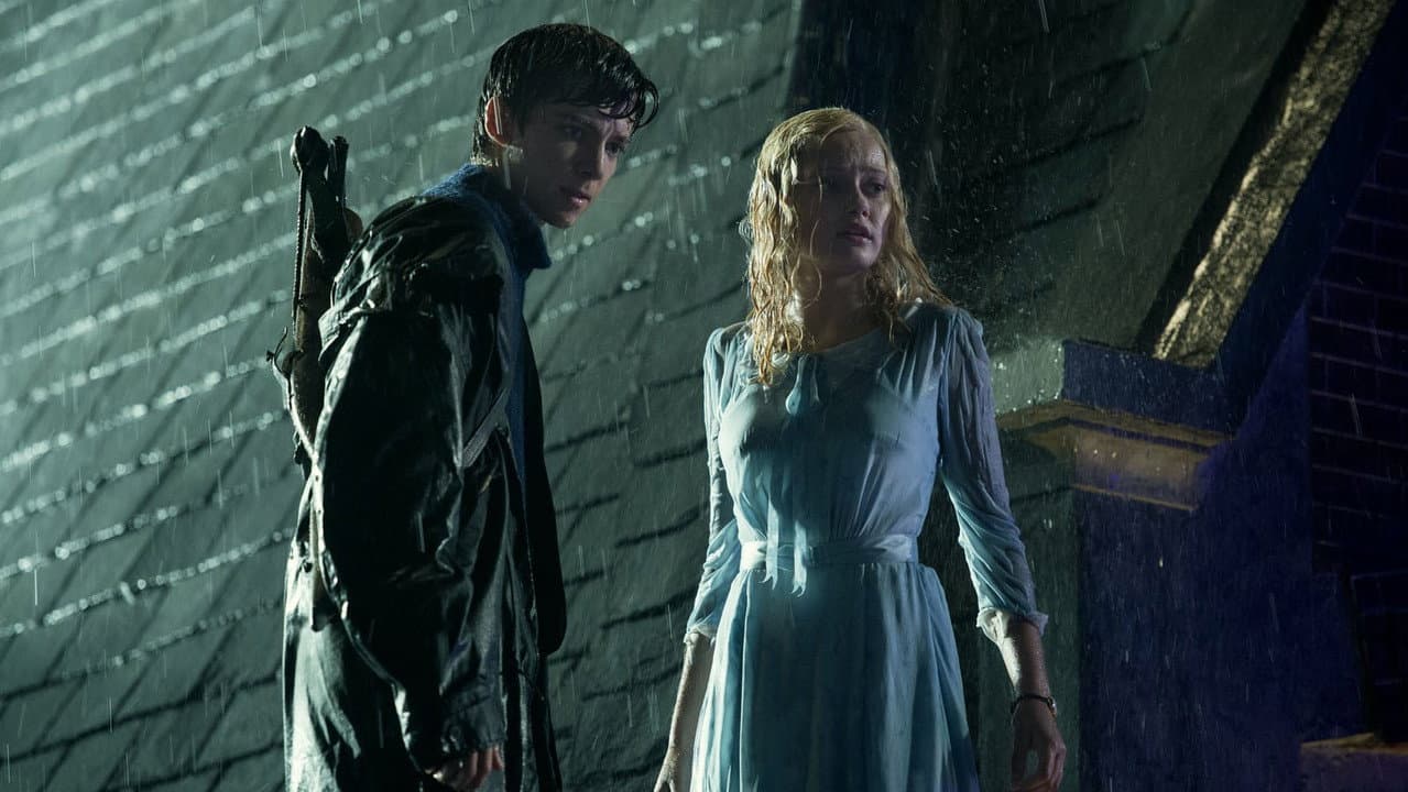 Miss Peregrine's Home for Peculiar Children still 7