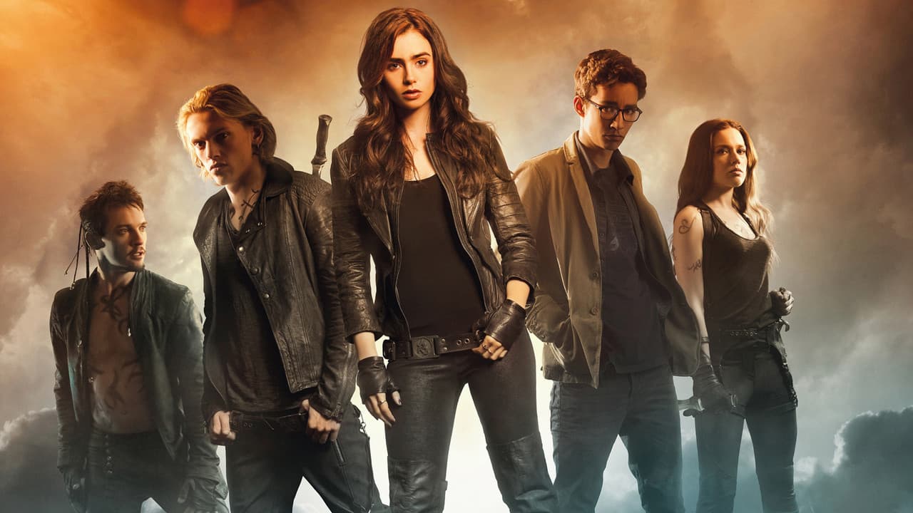 The Mortal Instruments: City of Bones still 3