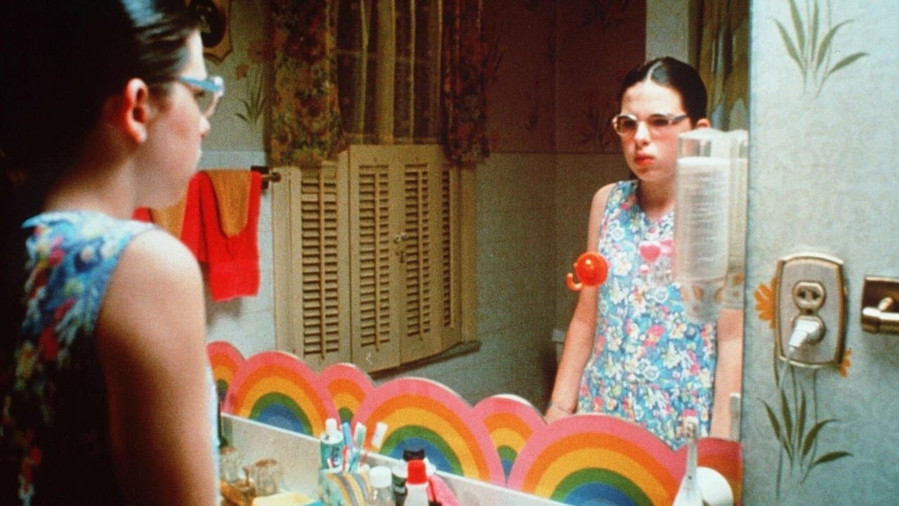 Welcome to the Dollhouse still 1