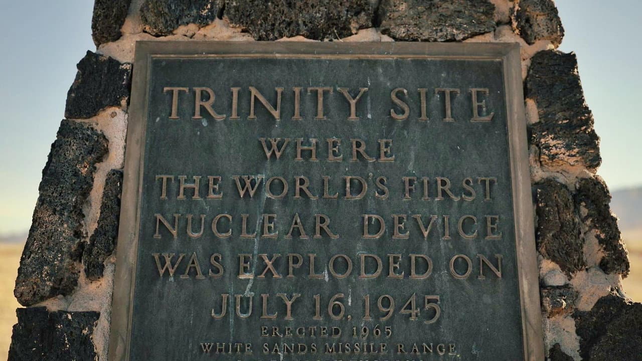 To End All War: Oppenheimer & the Atomic Bomb still 7