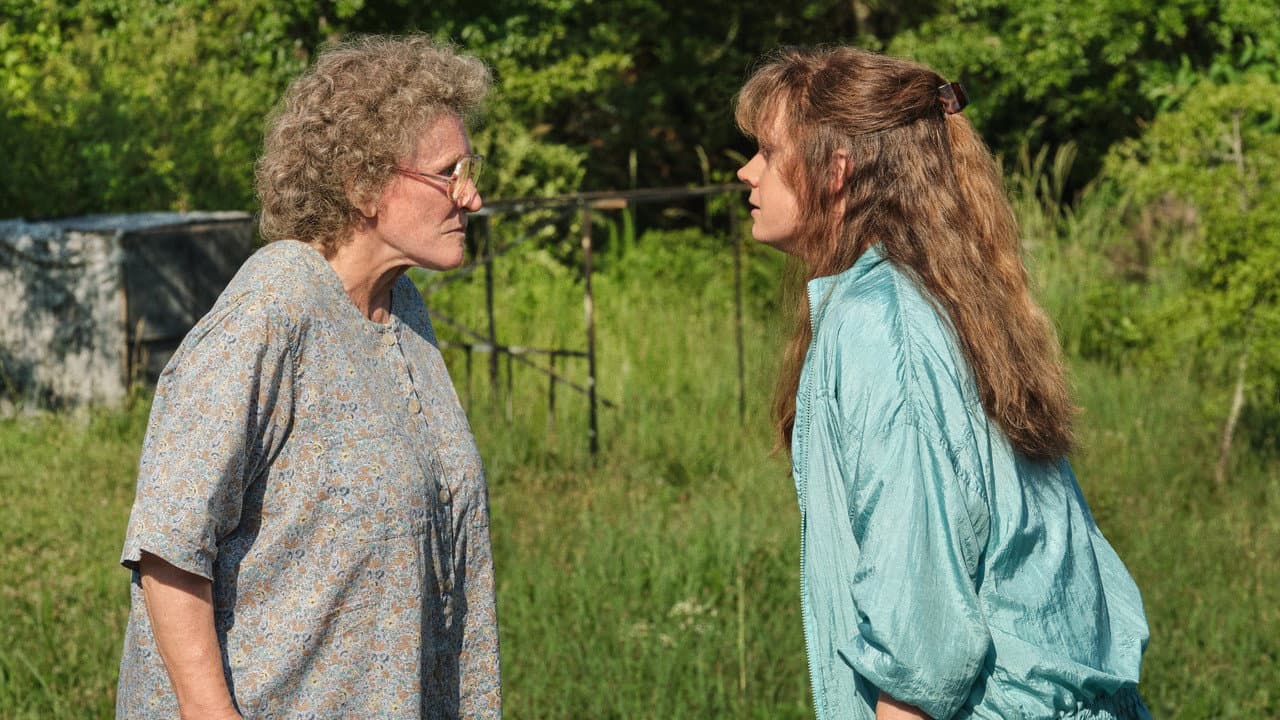 Hillbilly Elegy still 5