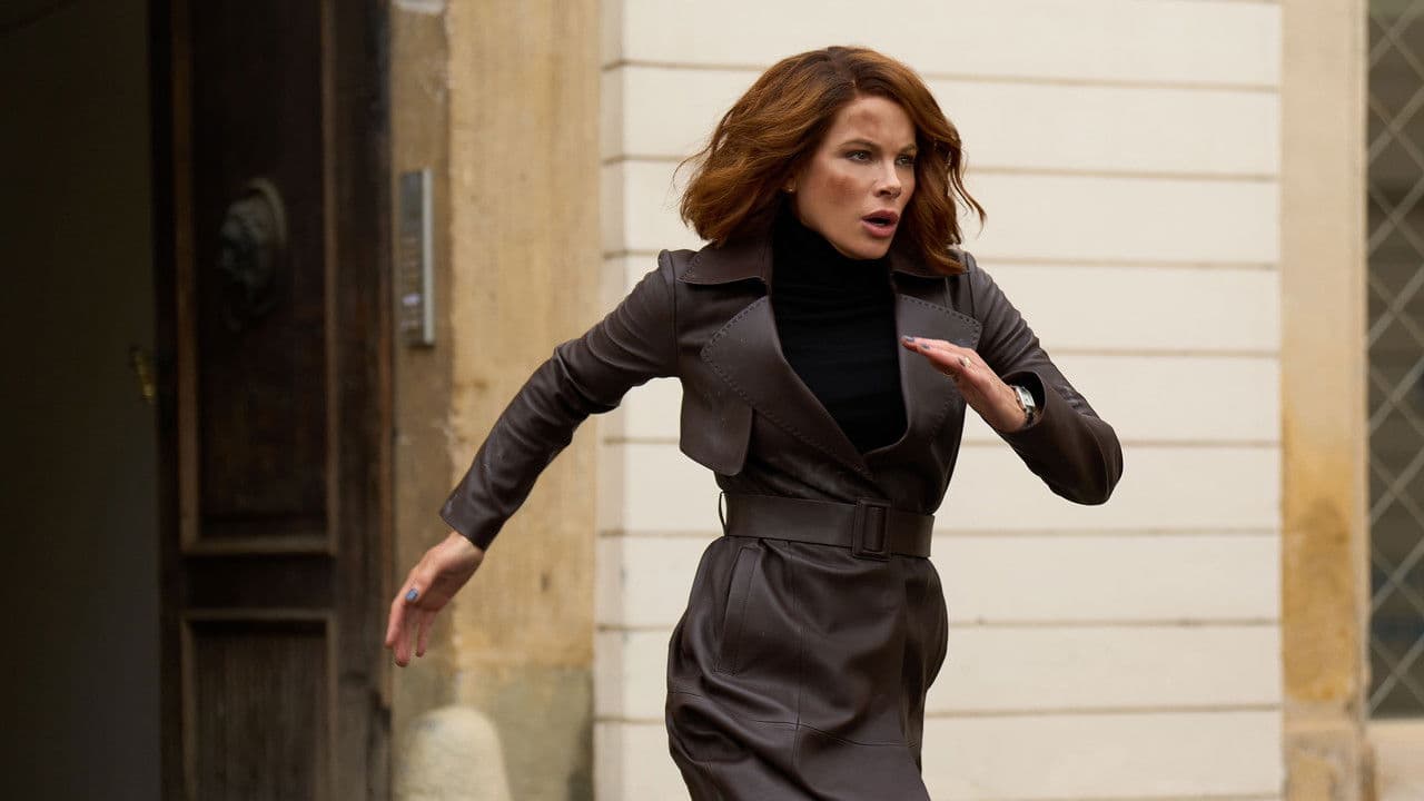 Canary Black still 7